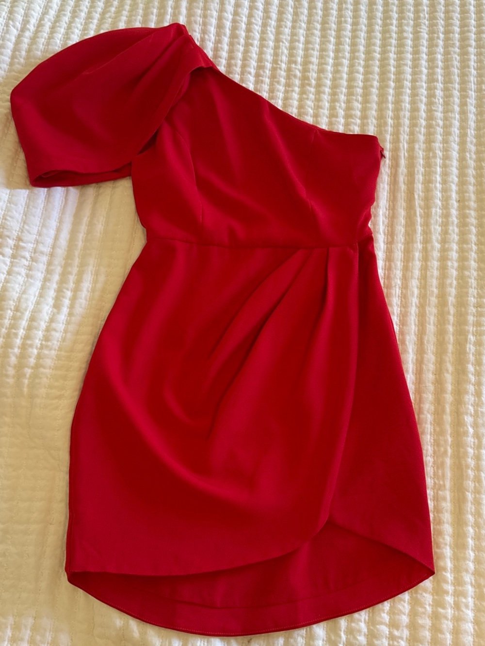 DO+BE Red One-Shoulder Puff Sleeve Mini Dress